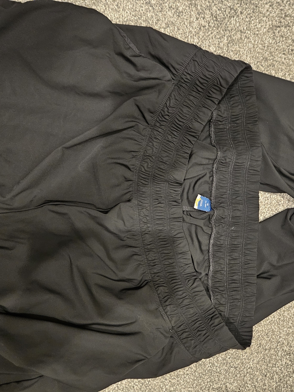 Old Navy Black Sleek Tech Barrel Pants Size XL